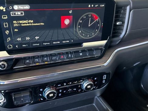 Used 2024 GMC Sierra 1500 SLT w/ SLT Premium Plus Package image 15