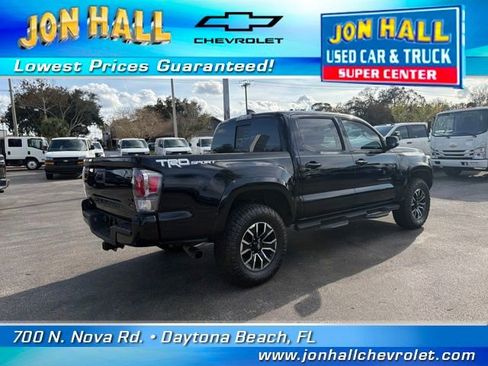 Used 2021 Toyota Tacoma 2WD Double Cab image 10