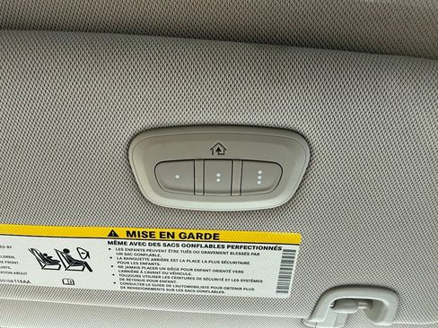 Used 2021 Chrysler Pacifica Limited w/ Premium & Safety Sphere Group AWD/4WD image 31
