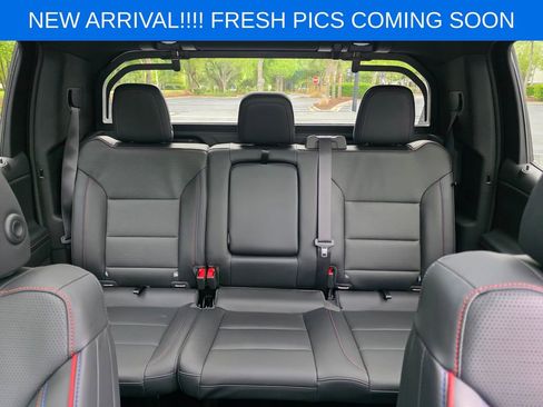 Certified 2025 Chevrolet Silverado EV RST AWD/4WD image 15