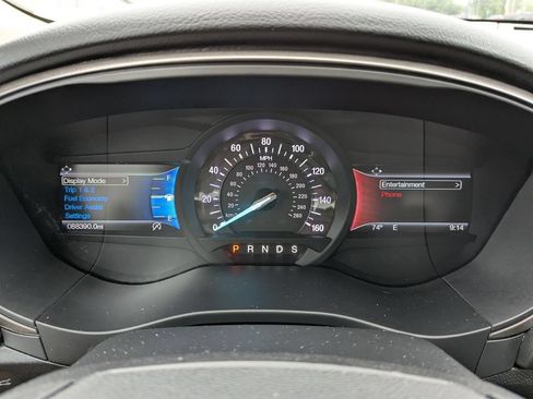 Used 2018 Ford Fusion SE w/ Fusion SE Technology Package FWD image 11