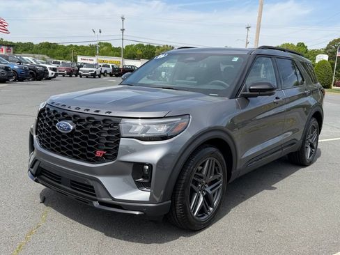 New 2026 Ford Explorer ST w/ Sun And Sound Package AWD/4WD image 8