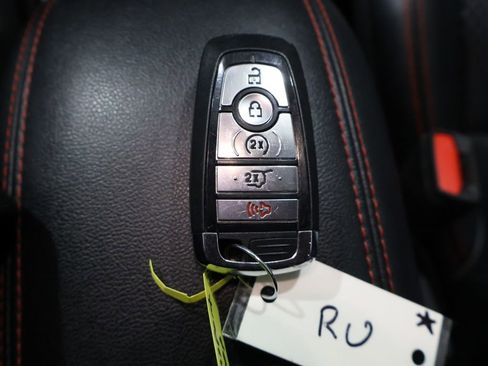 Used 2024 Ford Escape ST-Line image 26