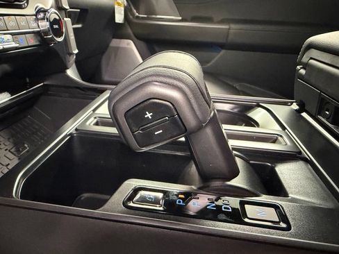 New 2026 Ford F150 Lariat w/ Equipment Group 502A High AWD/4WD image 16