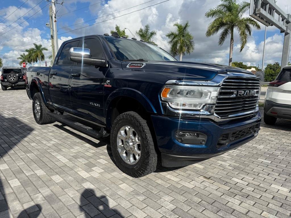 Used 2022 RAM 2500 Laramie AWD/4WD image 1
