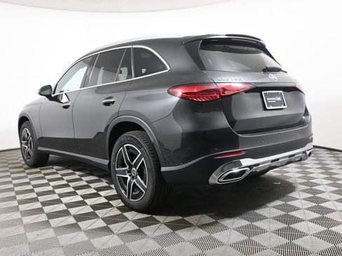 Used 2026 Mercedes-Benz GLC 300 4MATIC image 5