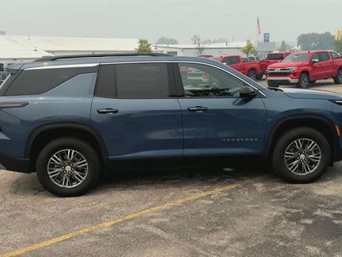 Certified 2024 Chevrolet Traverse LT AWD/4WD image 9