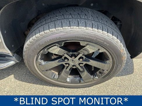 Used 2018 Chevrolet Tahoe Premier AWD/4WD image 9