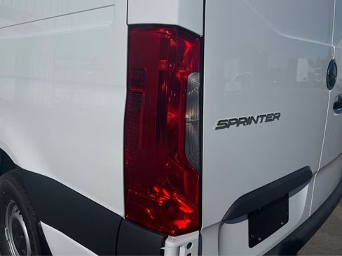 New 2025 Mercedes-Benz Sprinter 2500 image 15