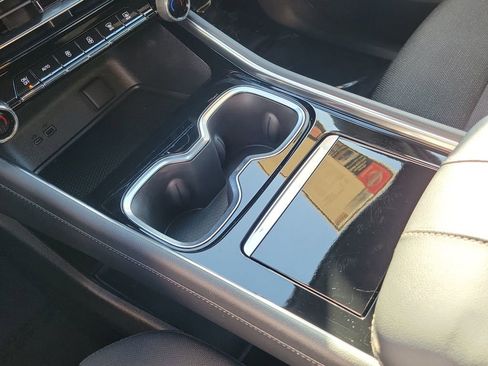 Used 2024 Chevrolet Traverse LS w/ Midnight/Sport Edition image 14