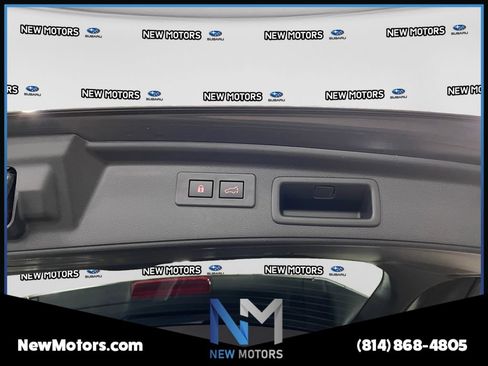 Used 2022 Subaru Forester Limited AWD/4WD image 17