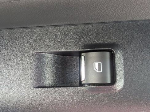 Used 2024 Ford Mustang Coupe RWD image 27