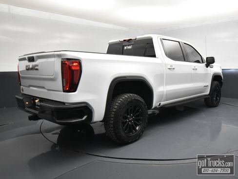 Used 2023 GMC Sierra 1500 AT4X image 48
