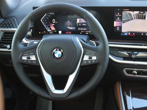 New 2026 BMW X5 sDrive40i image 15