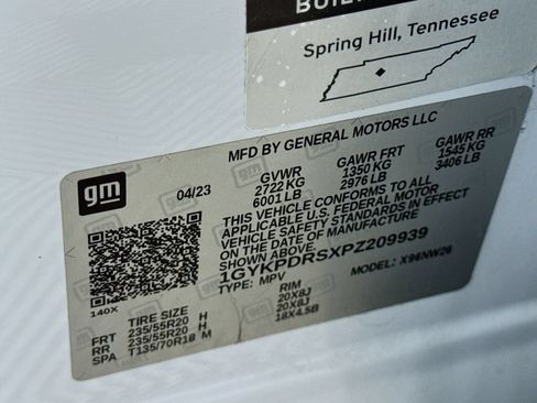 Used 2023 Cadillac XT6 Premium Luxury w/ LPO, Floor Liner Package AWD/4WD image 33