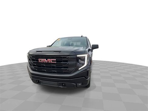 Certified 2023 GMC Sierra 1500 Elevation w/ X31 Off-Road Package image 3