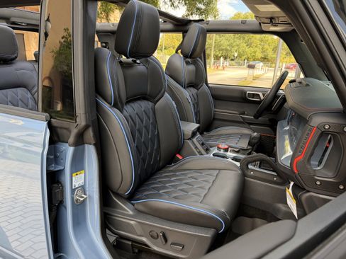 Used 2025 Ford Bronco Raptor image 19