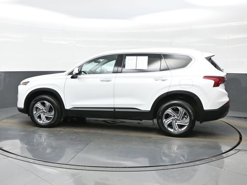 Used 2023 Hyundai Santa Fe SEL image 3