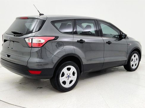 Used 2018 Ford Escape S image 5