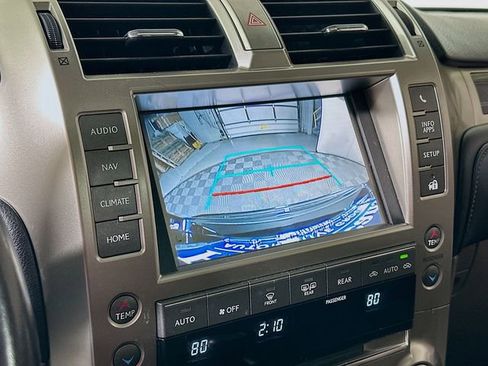 Used 2020 Lexus GX 460 Premium image 15