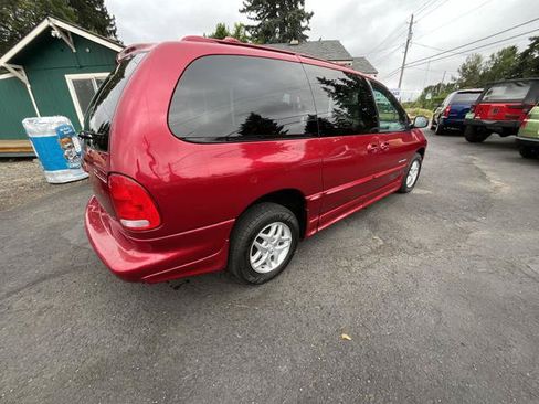 Used 1998 Dodge Grand Caravan SE FWD image 4