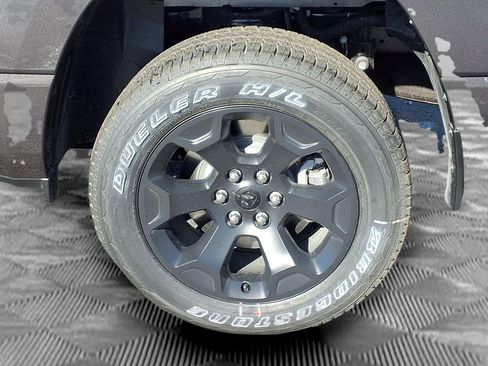 New 2026 RAM 1500 Express AWD/4WD image 21