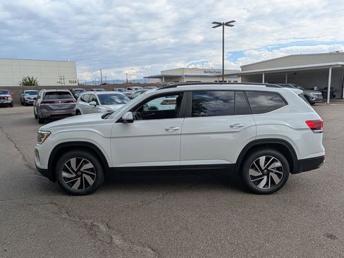 New 2026 Volkswagen Atlas SE image 8