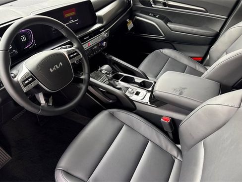 New 2025 Kia Telluride S image 11