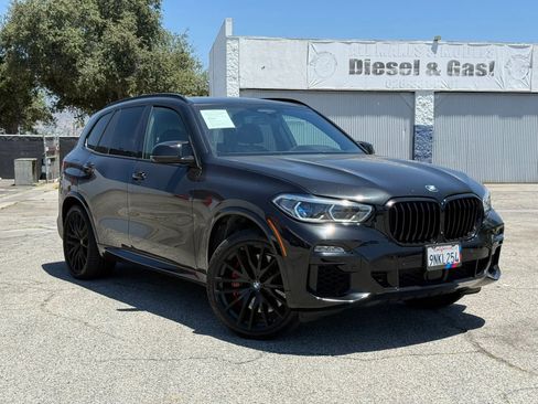 Used 2021 BMW X5 M50i w/ Executive Package AWD/4WD image 1