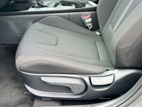 New 2026 Hyundai Elantra SE image 18