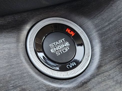 Used 2023 Jeep Grand Cherokee 4WD 4xe image 24