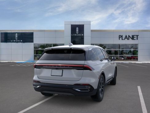 New 2026 Lincoln Nautilus Premier AWD/4WD image 8
