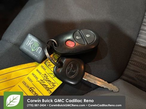 Used 2017 Toyota Tundra SR5 image 35