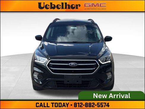 Used 2018 Ford Escape SE w/ SE Sport Appearance Package AWD/4WD image 10