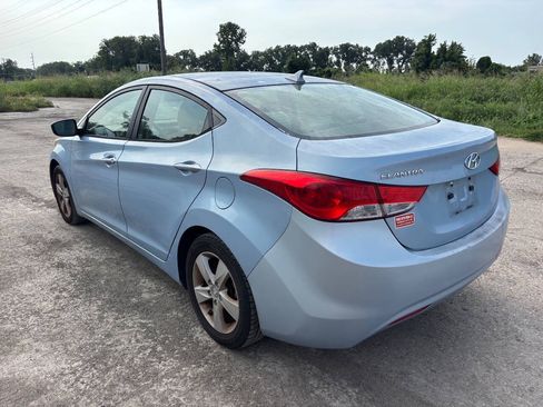 Used 2013 Hyundai Elantra GLS w/ Preferred Pkg FWD image 9