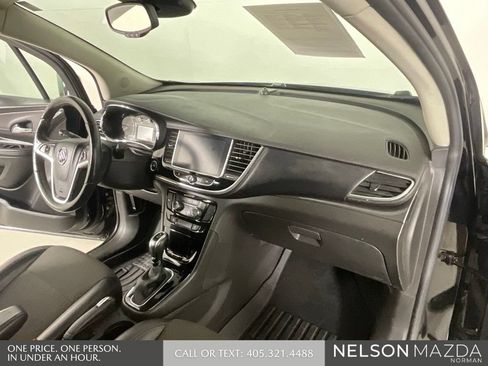 Used 2019 Buick Encore Sport Touring FWD image 30