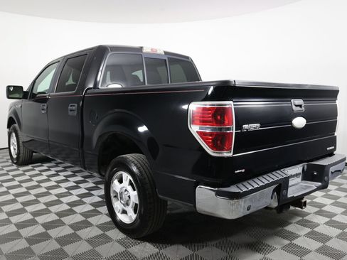 Used 2011 Ford F150 XLT w/ XLT Convenience Pkg RWD image 4