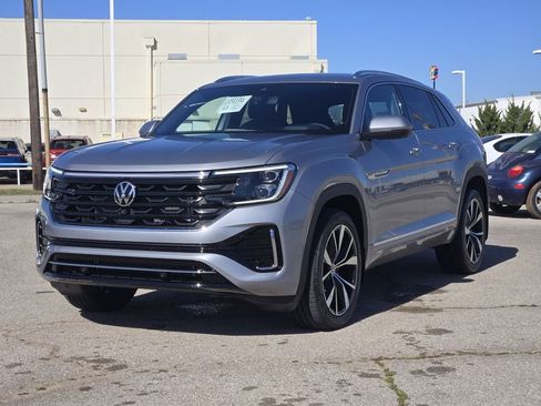 New 2026 Volkswagen Atlas Cross Sport SEL Premium R-Line AWD/4WD image 2