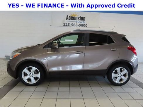 Used 2015 Buick Encore FWD image 3