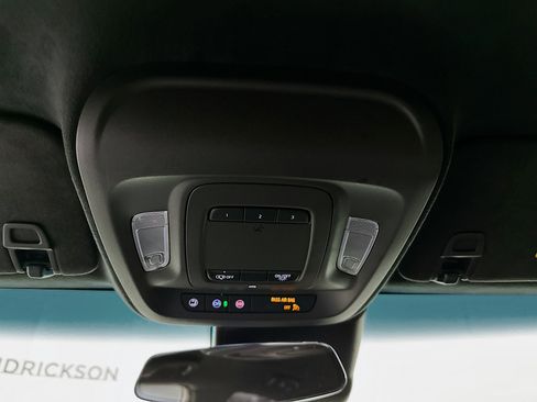 Used 2024 Cadillac CT4 V Blackwing w/ Technology Package image 18