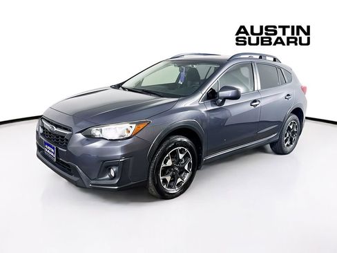 Used 2020 Subaru Crosstrek 2.0i Premium w/ Moonroof Package 2 image 3