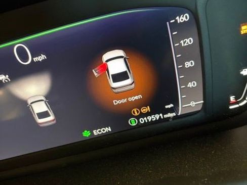 Used 2025 Honda Accord Touring image 10