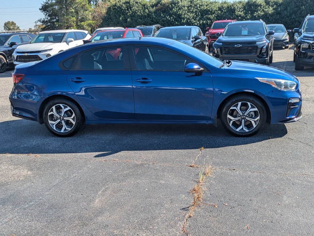 Used 2021 Kia Forte LXS FWD image 3