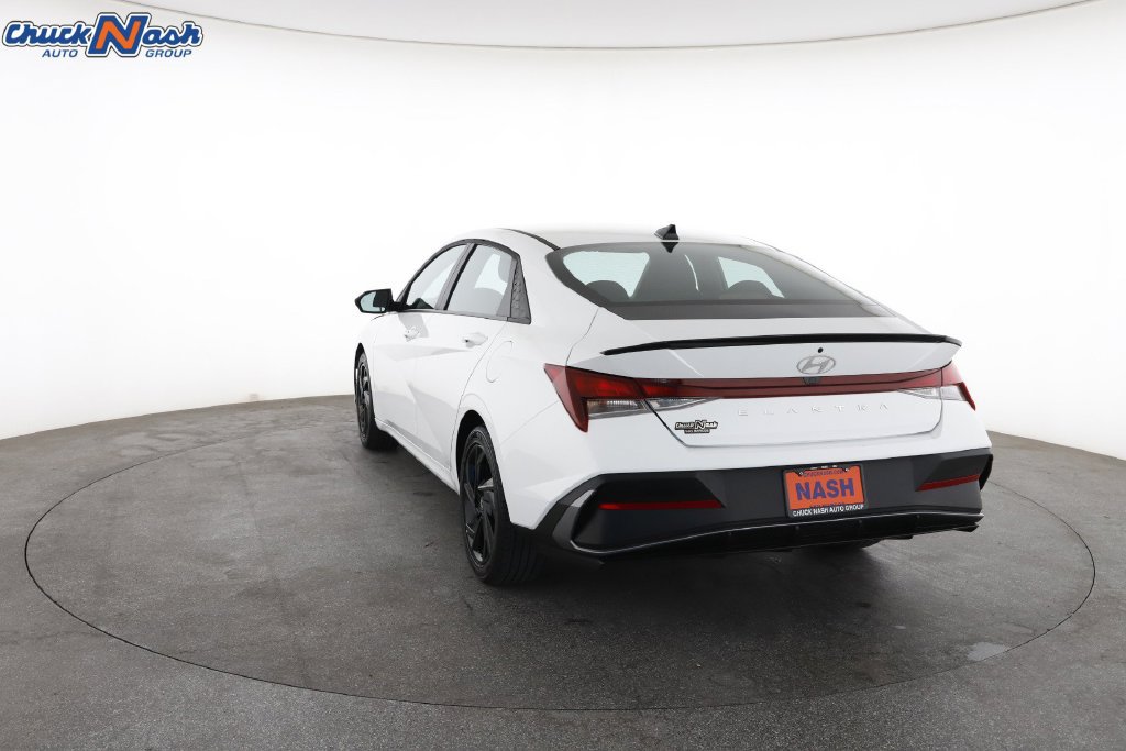 Used 2026 Hyundai Elantra Sport FWD image 10