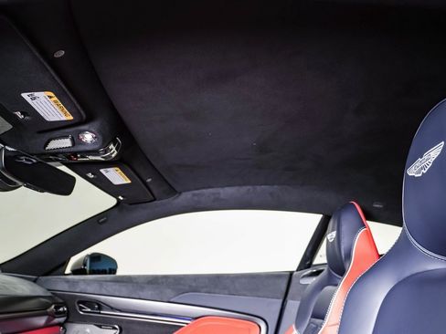 New 2025 Aston Martin Vanquish image 22