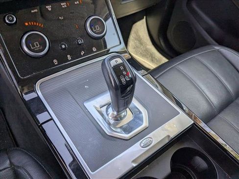 Used 2021 Land Rover Range Rover Evoque S image 11