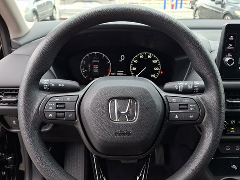 New 2027 Honda HR-V LX image 9