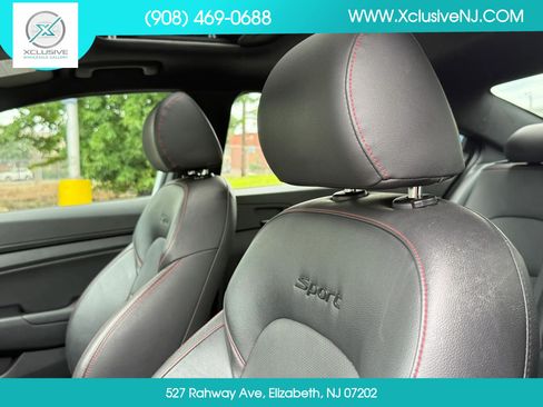 Used 2018 Hyundai Elantra Sport FWD image 10