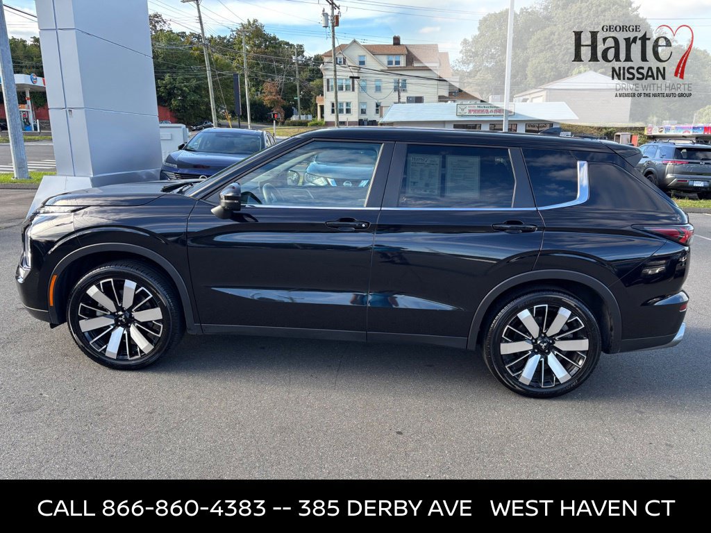 Used 2025 Mitsubishi Outlander SE AWD/4WD image 8