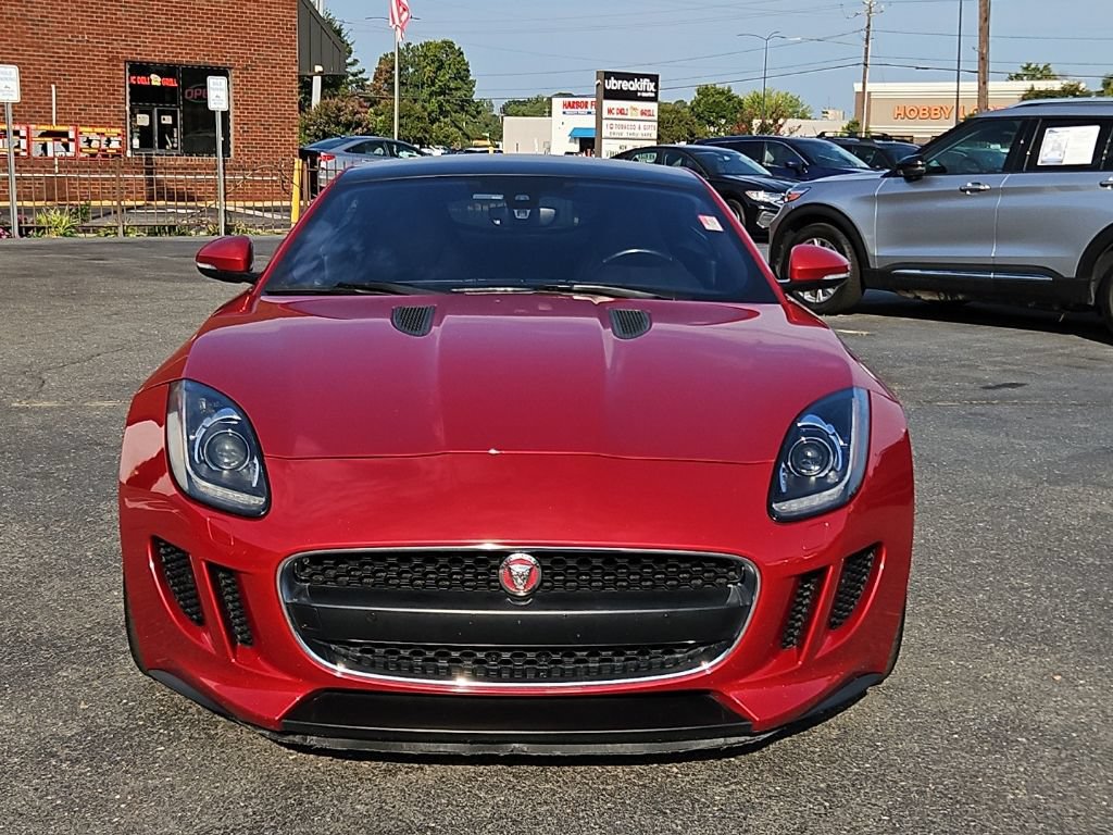 Used 2017 Jaguar F-TYPE Coupe RWD image 2